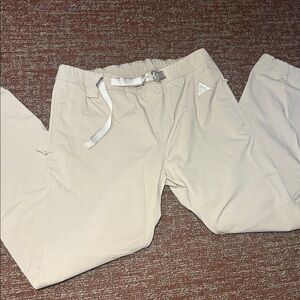 Nike ACG UV protectant repel active pants hiking outdoor active pants women’s M